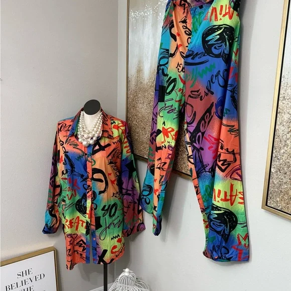 Plus size Colorful Graffiti Print 2pc Set -3X - Picture 4 of 6
